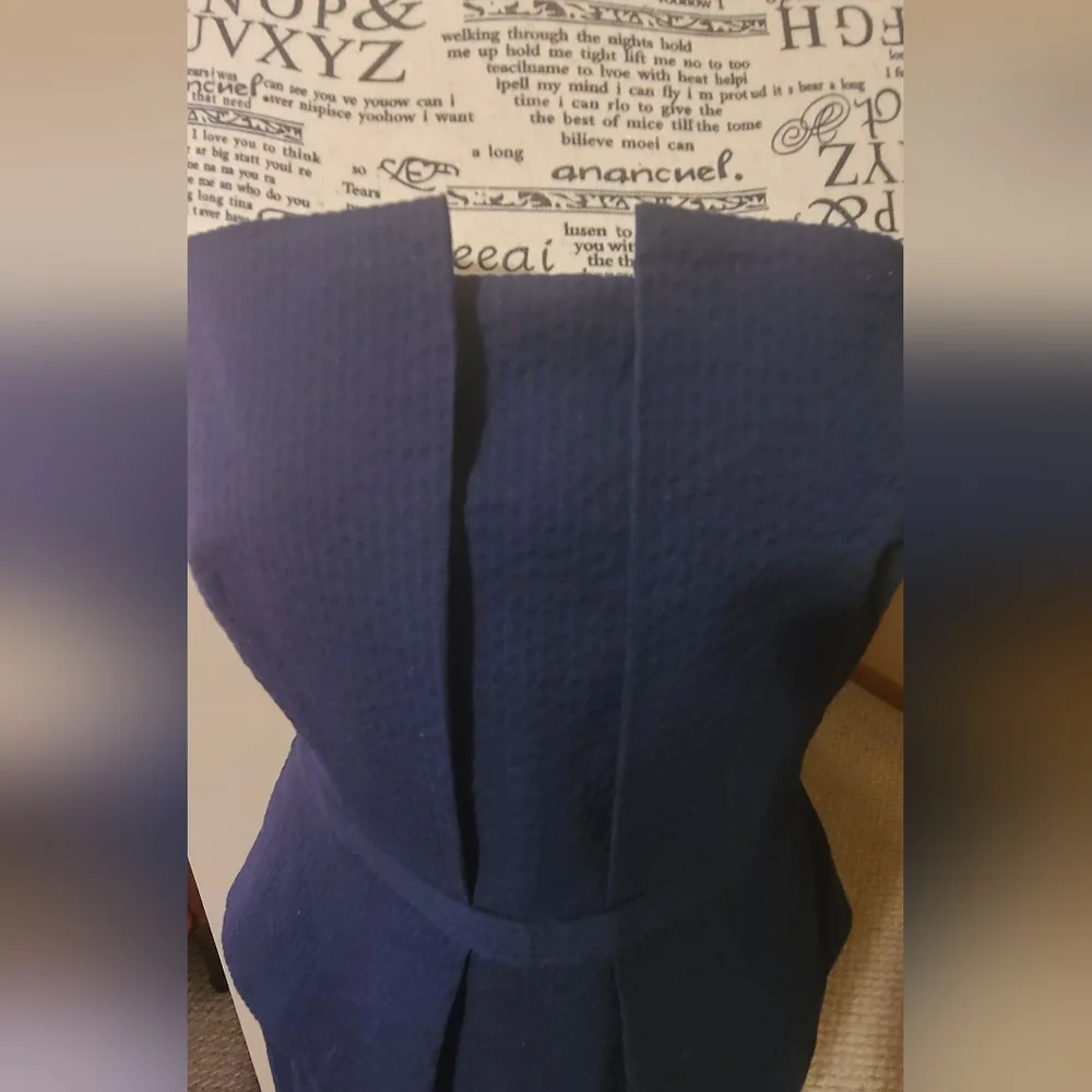 NWT! Banana Republic Navy Peplum Cocktail Dress Size M - Picture 6 of 7